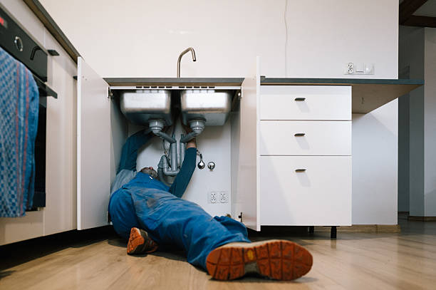 Professional Emergency Plumber technician working in Lemon Springs, NC